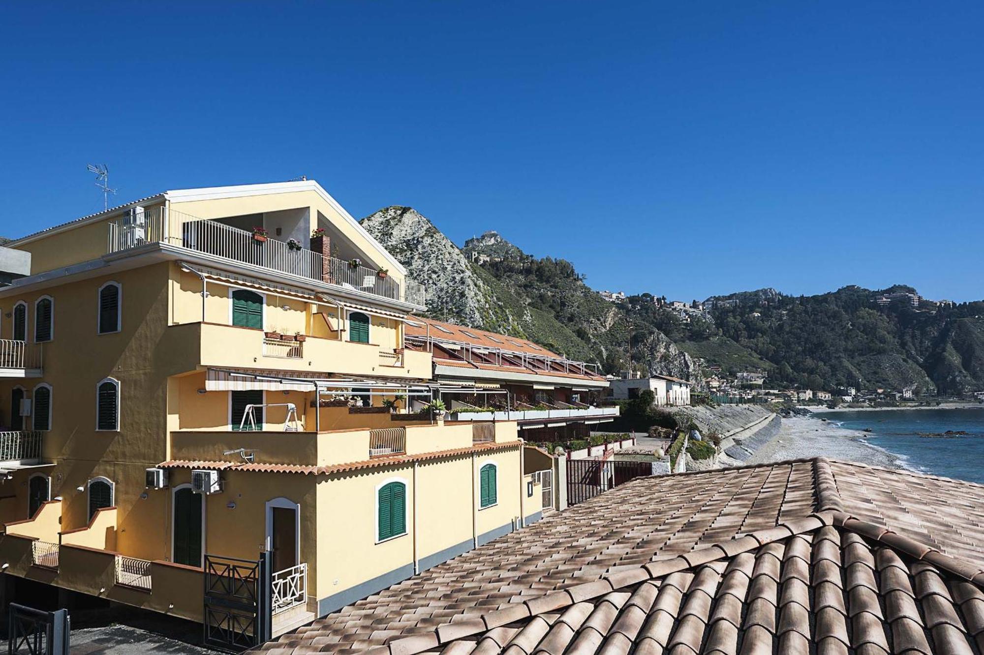 Alyssa Apartment Taormina